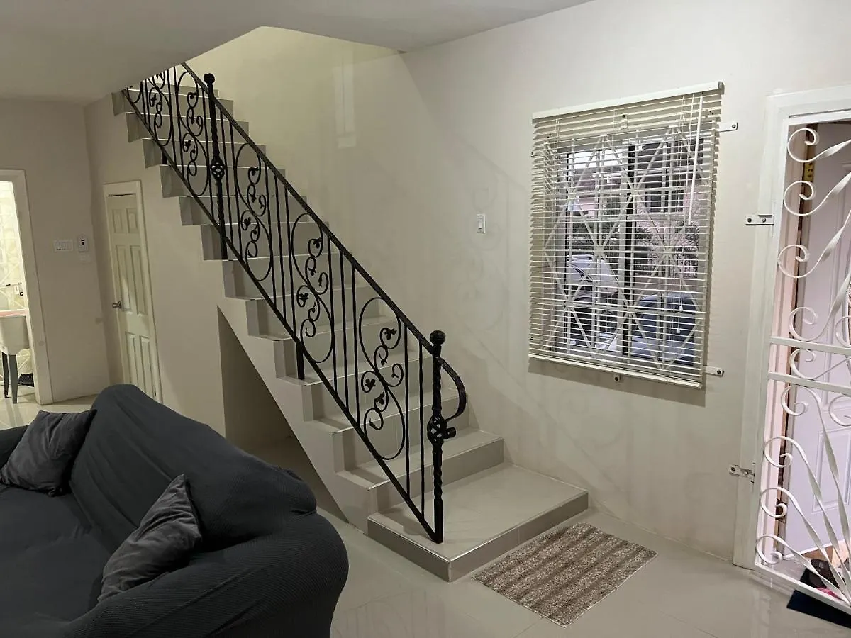 Mandeville Ingleside Luxury 0*,  Jamaika